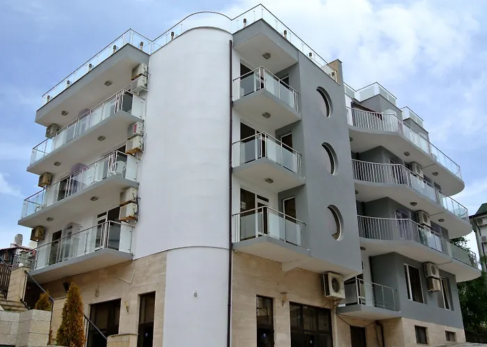 Valeo Hotel
