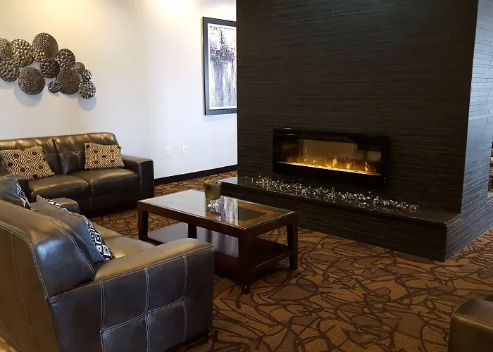 Expressway Suites Fargo