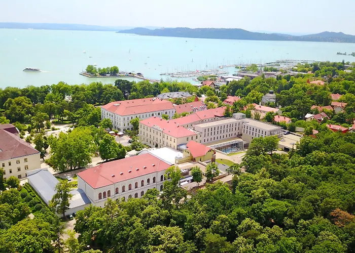 Anna Grand Hotel