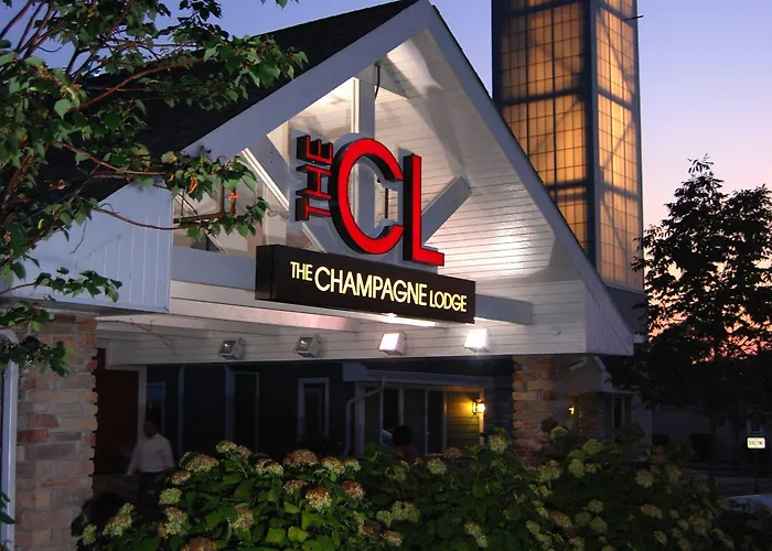 The Champagne Lodge And Luxury Suites