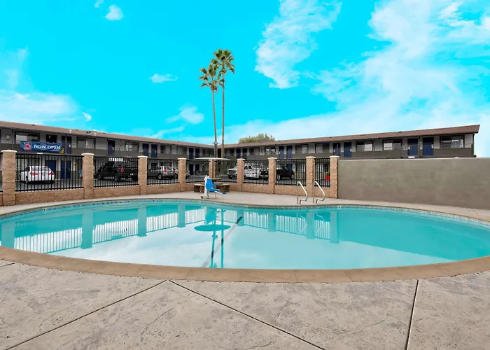 Studio 6 Suites San Bernardino, CA