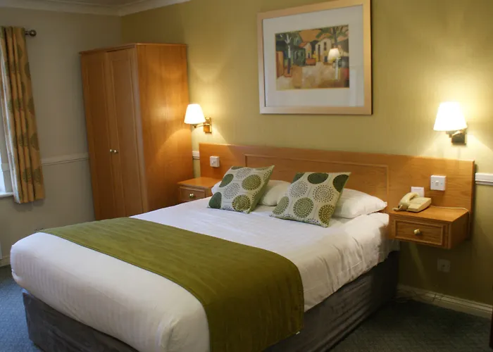 Alton House Hotel