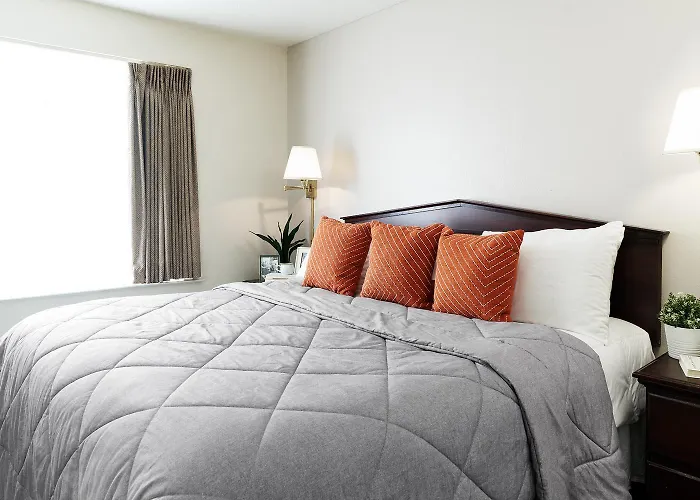 Intown Suites Extended Stay Cincinnati Oh - Fairfield