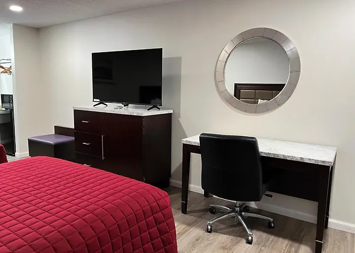 Garden Inn & Suites