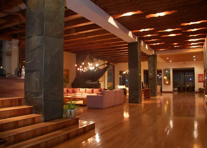 Gran Hotel Vicente Costanera