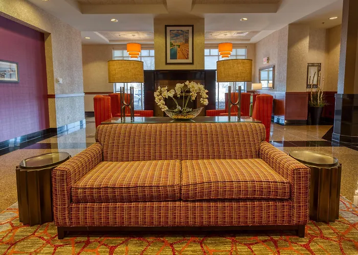 Drury Inn & Suites Indianapolis Northeast