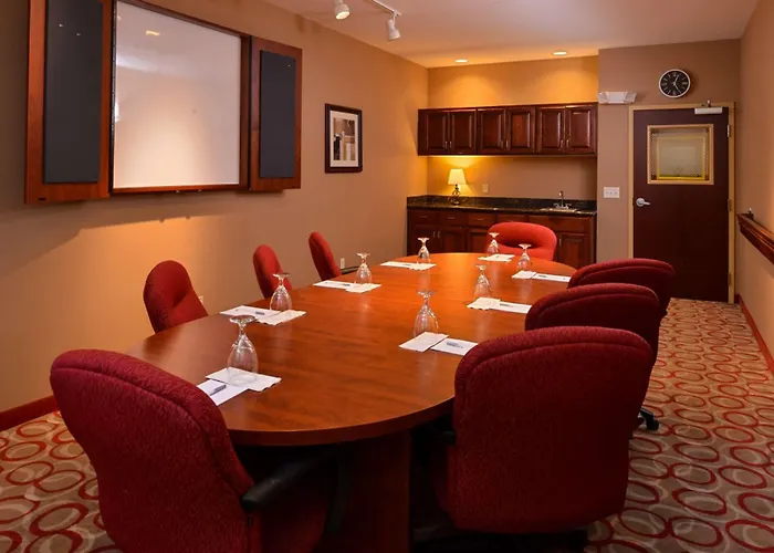Hampton By Hilton Lincoln