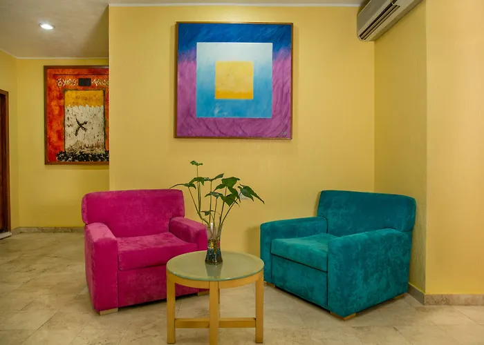 Hotel & Suites Real Del Lago