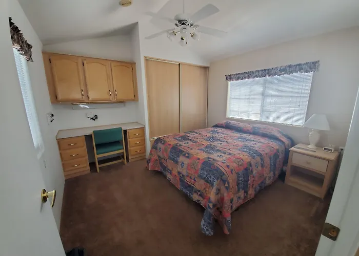 Voyager Resort Inn