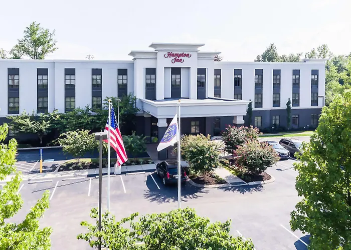 Hampton Inn White House