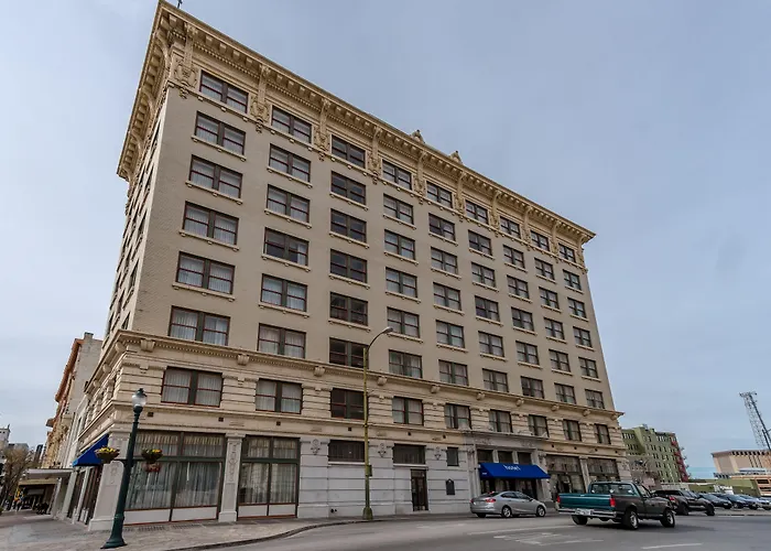 Hotel Gibbs Downtown Riverwalk