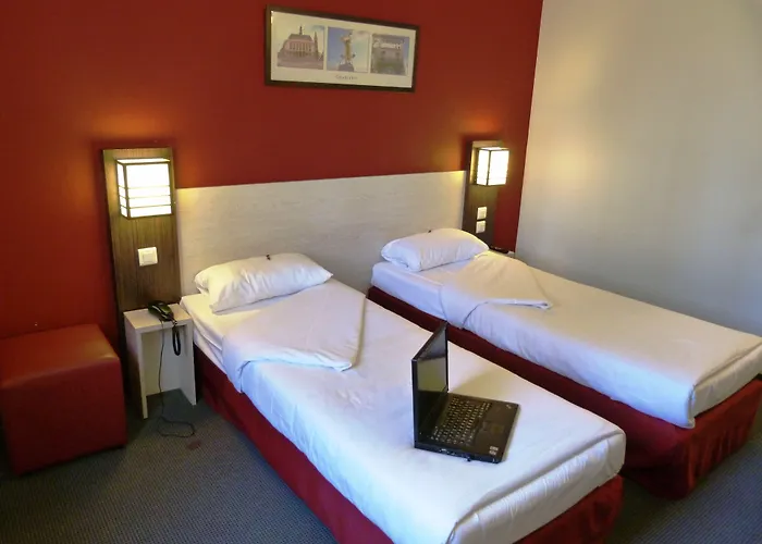 Dc Hotel Charleroi Airport