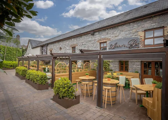 Court Yard Hotel