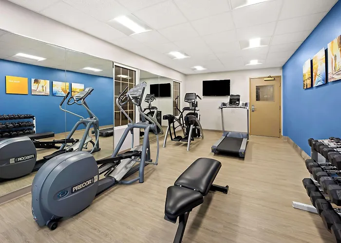 Comfort Inn & Suites High Point - Archdale