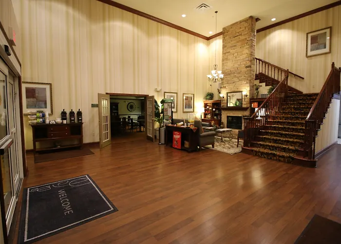 Seffner Inn And Suites