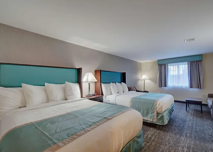 Best Western Hampshire Inn & Suites