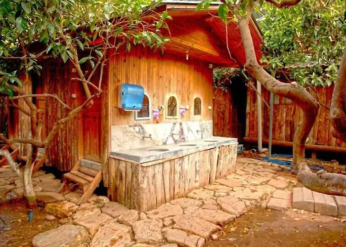 Bayrams Tree Houses