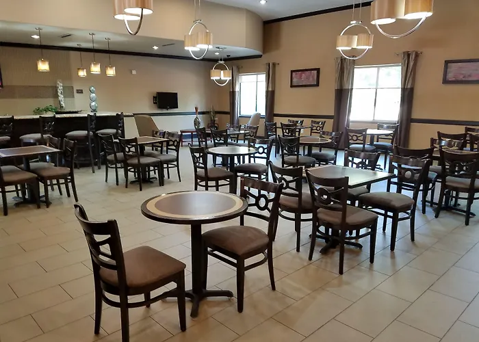 Best Western Plus Texoma Hotel & Suites
