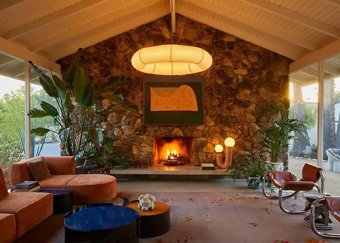 The Capri Hotel