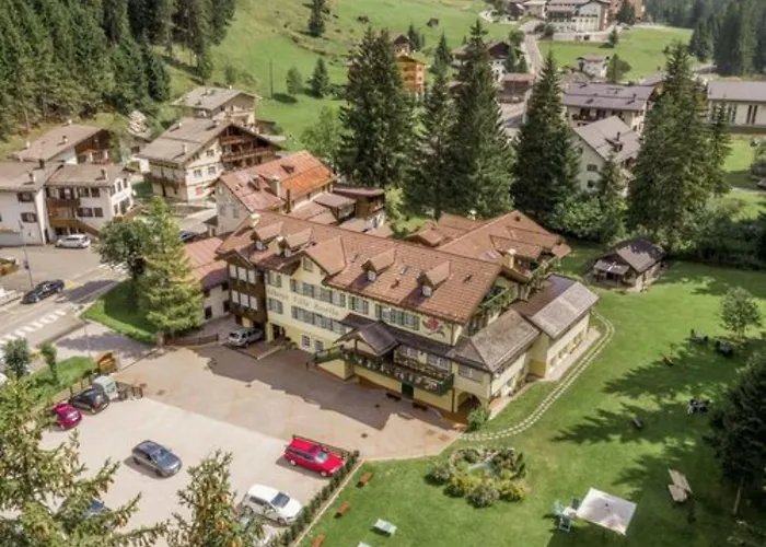 Hotel Villa Rosella Park&Wellness