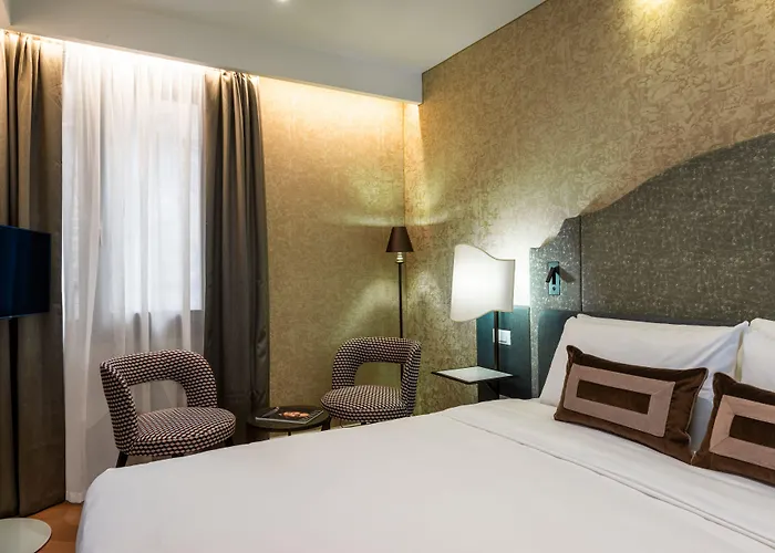 Acca Hotel