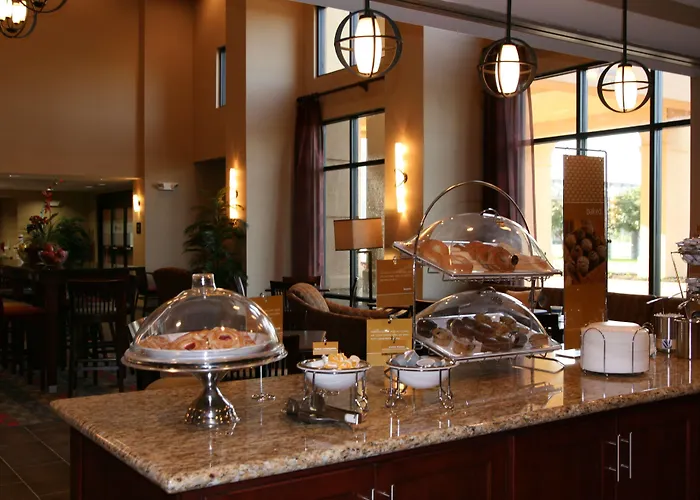 Hampton Inn And Suites West Point
