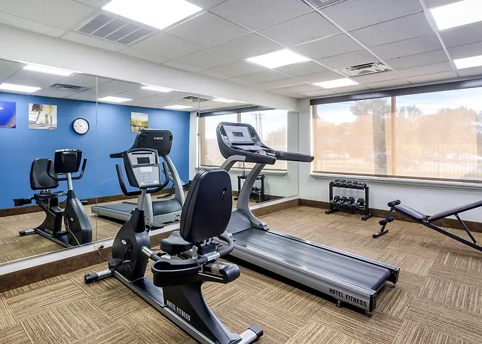 Comfort Inn & Suites Atoka-Millington