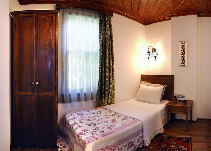 White Garden Hotel-Adult Only