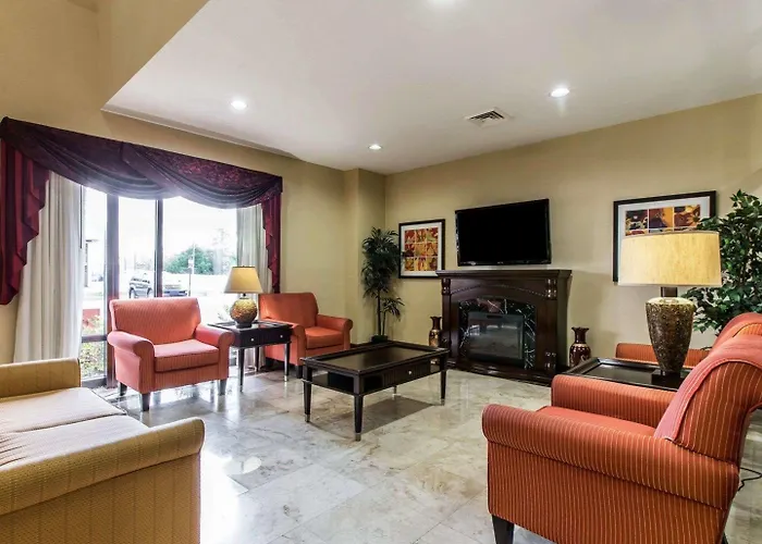 Comfort Suites Waycross