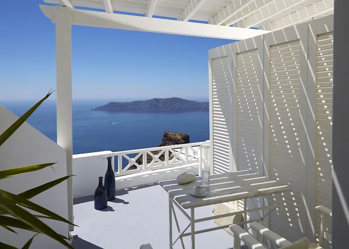 Whitedeck Santorini