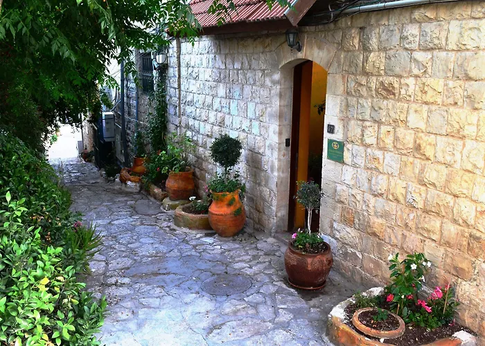 Palacio Domain - Stylish European Luxury Boutique Hotel