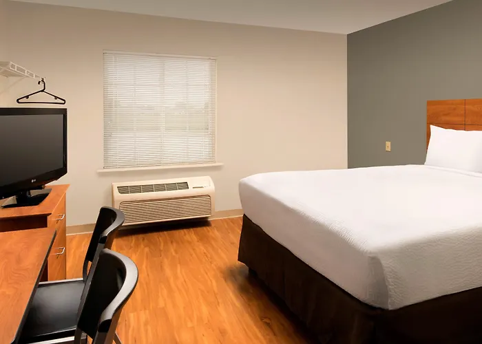 Woodspring Suites Council Bluffs
