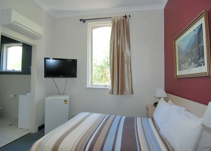 Brunswick Tower Hotel