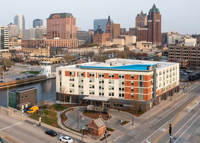 Aloft By Marriott Milwaukee Downtown