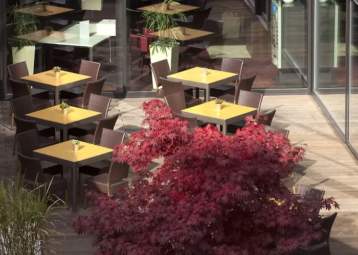 Holiday Inn Express Zuerich Airport By Ihg