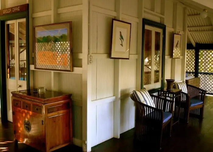 Pinctada Mcalpine House