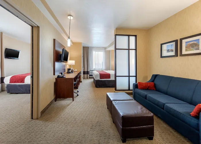 Comfort Suites Near City Of Industry - Los Angeles