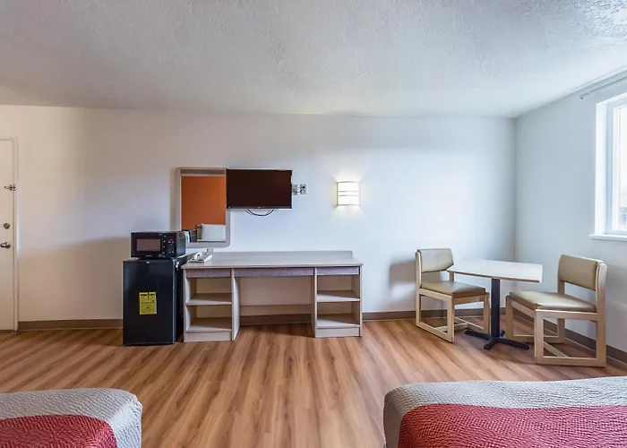 Motel 6-Beaverton, Or
