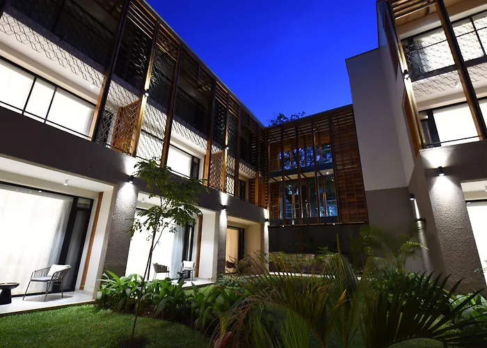 Le Petit Village Boutique Hotel & Spa