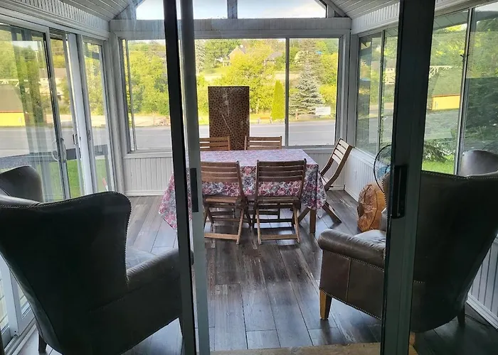 Burnt River Bungalow