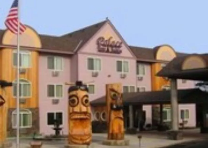 Palace Inn & Suites