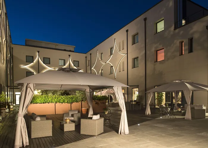 Neo Hotel