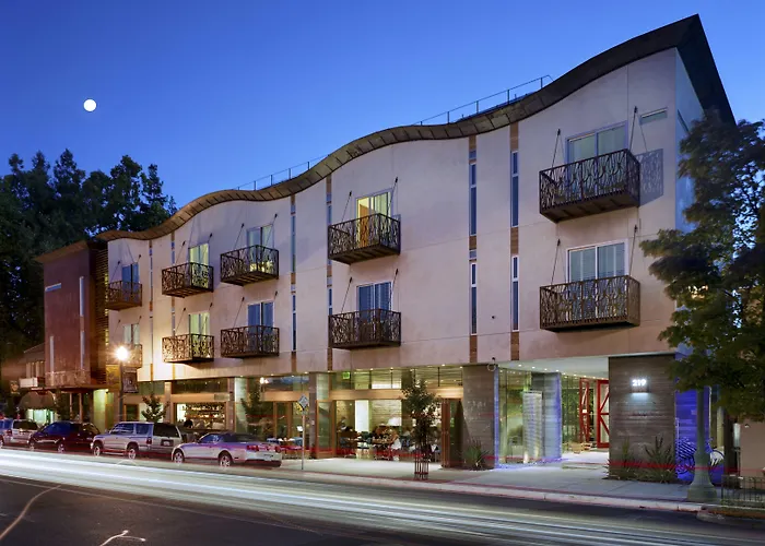 H2Hotel