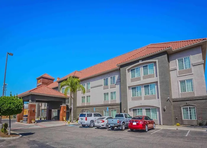 La Quinta By Wyndham Fowler