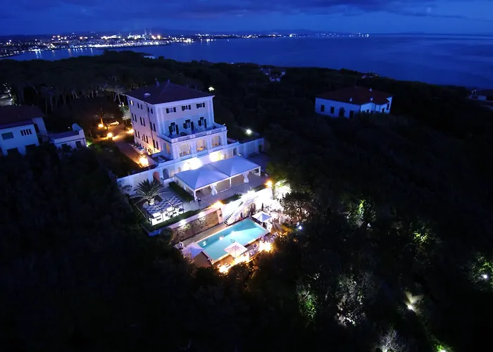 Villa Parisi Grand Hotel