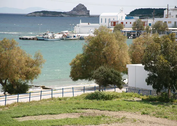 Pente Elies Milos