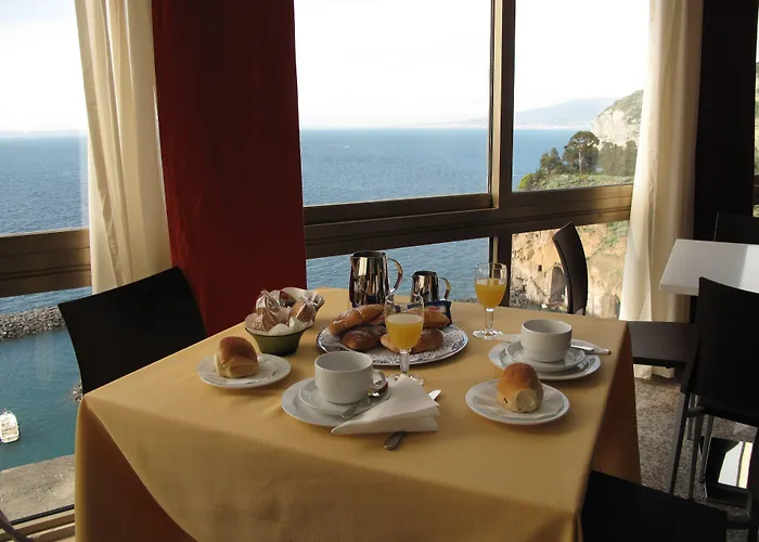 Hotel Cosmomare