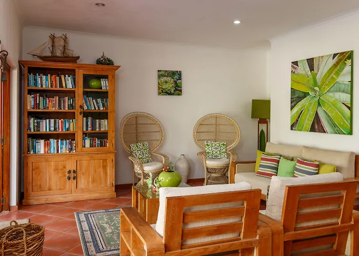 L'Habitation Cerf Island