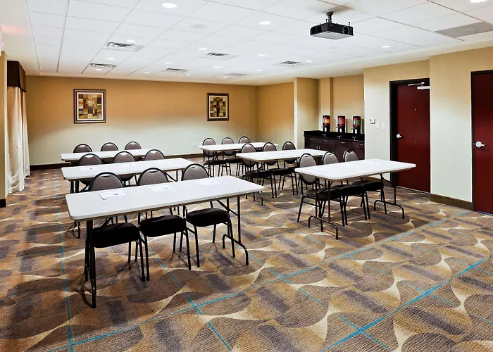 Hampton Inn & Suites Liberal