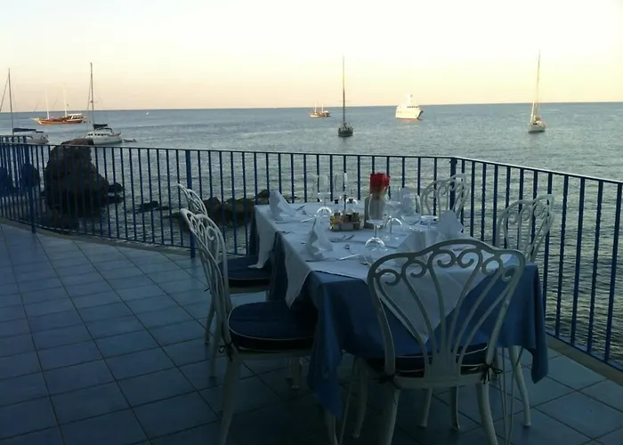 Hotel Rocce Azzurre